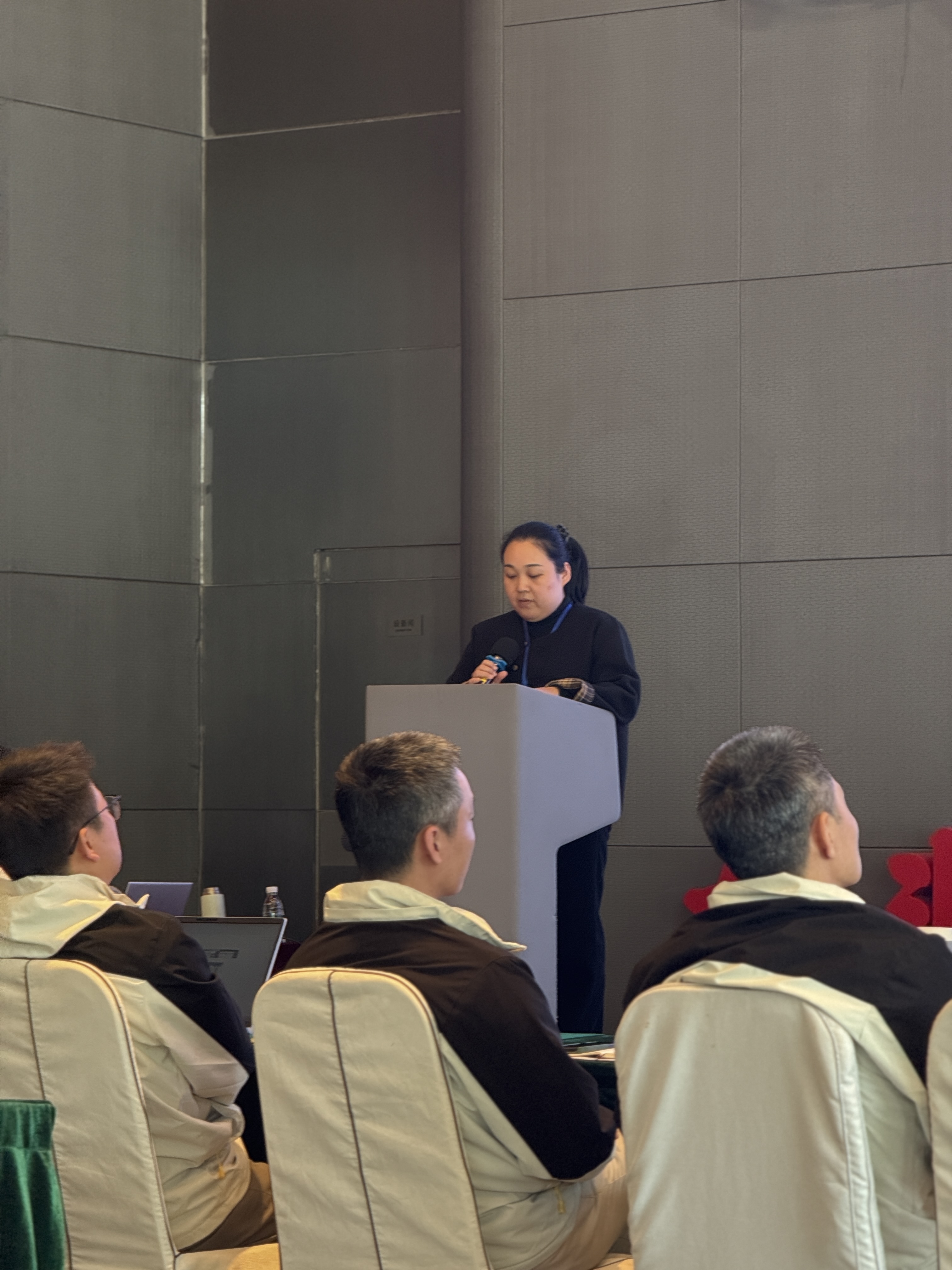 深化反思蓄力前行 凝心聚智共绘蓝图 深化反思蓄力前行 凝心聚智共绘蓝图