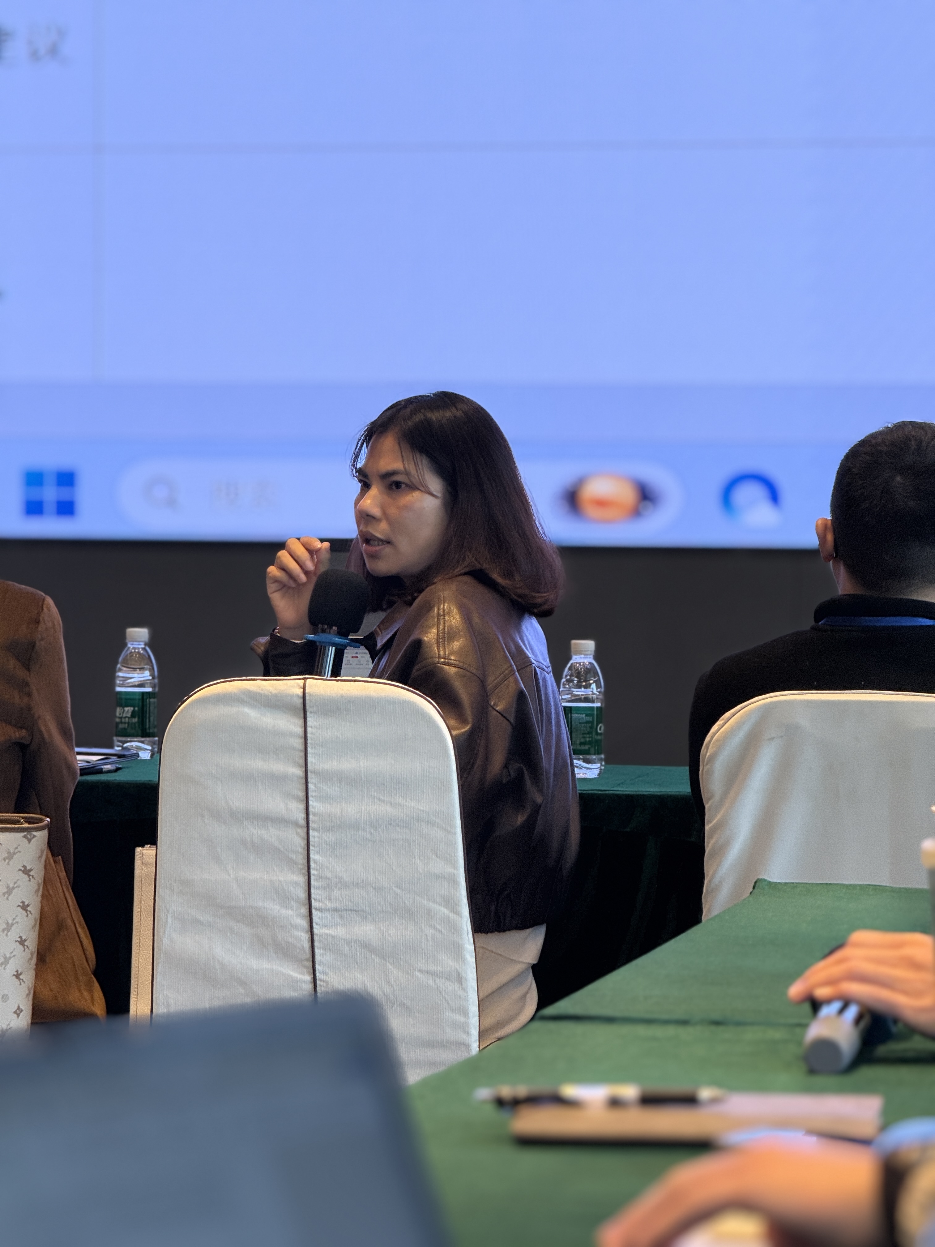 深化反思蓄力前行 凝心聚智共绘蓝图 深化反思蓄力前行 凝心聚智共绘蓝图